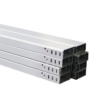 Guter Preis Perforierter Trough Galvanisiertes Kabel Trunking elektrische Verkabelung 450mm Kabel-Tray Online